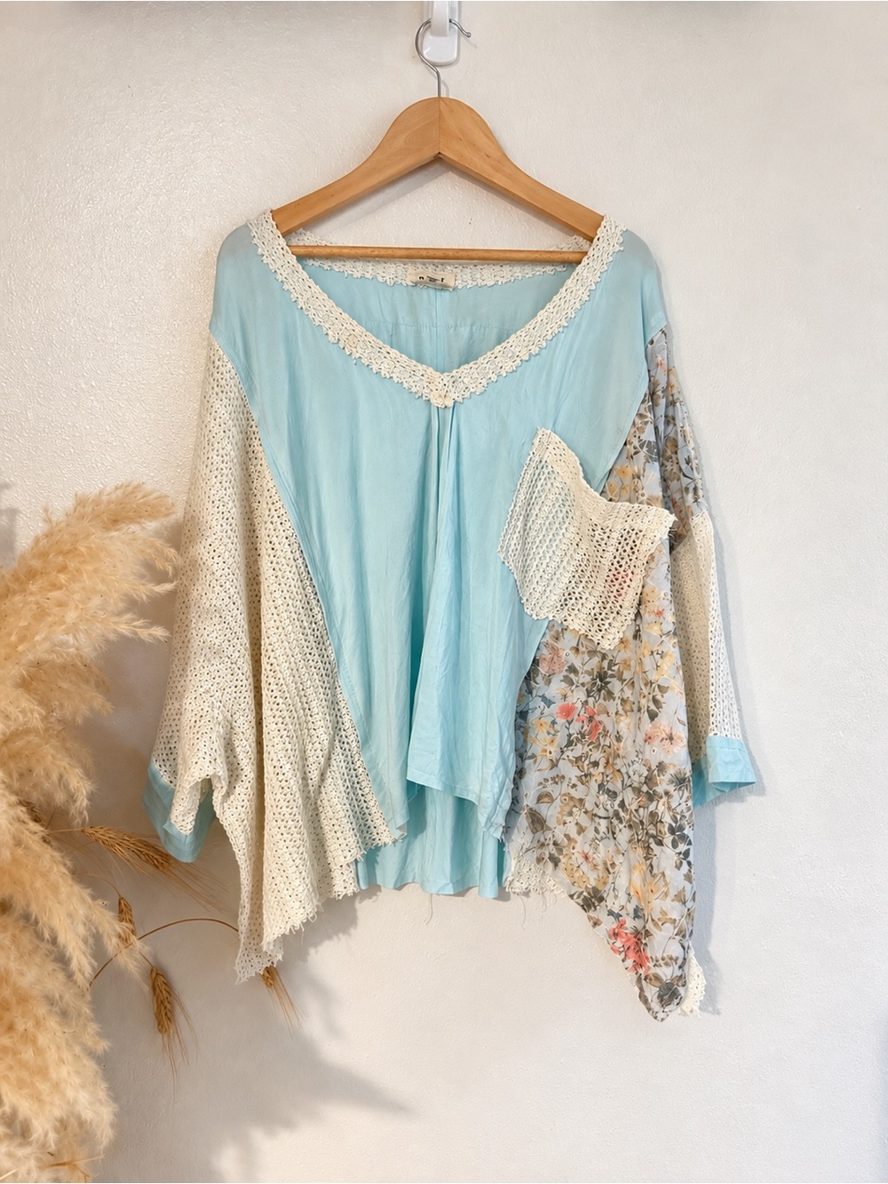 POL Blue Floral Crochet Patchwork Asymmetrical Boho Tunic Top M